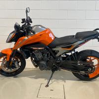 Ktm duke 790