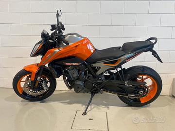 Ktm duke 790