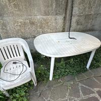 Tavolo da esterno