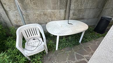 Tavolo da esterno