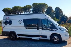 MALIBU CARTHAGO VAN