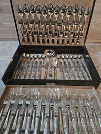 Servizio di posate da 75 pezzi marca PINTI 1929