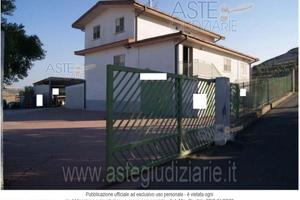 Attività Commerciale Crotone [A4353706]