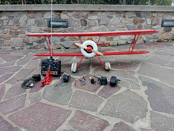 aeromodello biplano 