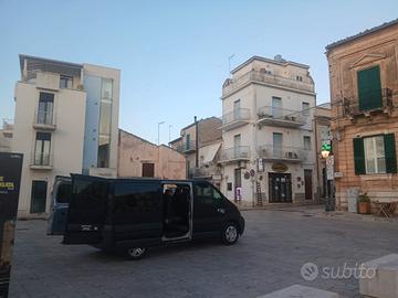 Renault trafic 9 posti con 384000 kilometri 