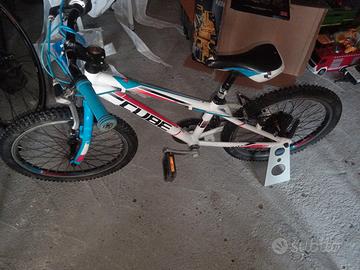 mtb cube 20 pollici 