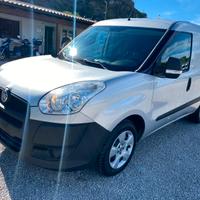 Fiat Doblo' grigio Euro 5 -10A-