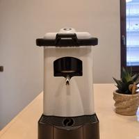 macchinetta del caffè Borbone