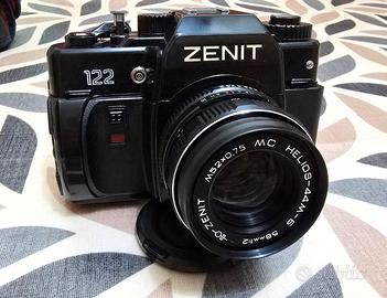 Fotocamera reflex Zenit 122