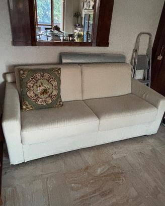 Divano letto in stoffa