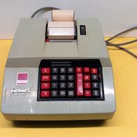 Calcolatrice da tavolo Hermes Precisa mod. 166-12,