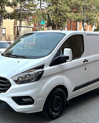 FORD Transit Custom 320 2.0 tdci 130cv Trend L1H1
