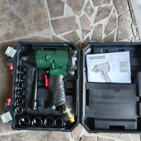 avvitatore a percussione 