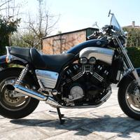 YAMAHA V MAX 1200 -