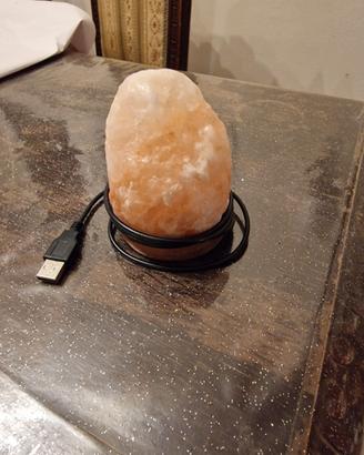 lampada di sale con porta usb