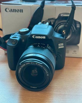 Canon EOS 2000D + Obiettivo + Custodia