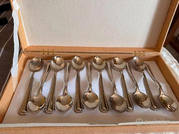 Set cucchiaini d'argento