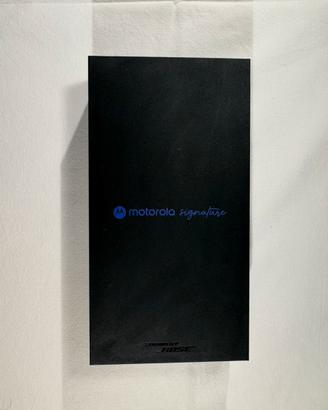 Smartphone Motorola Signature 16/512GB CARBON 50MP