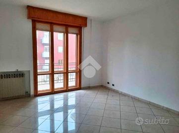 4 LOCALI A RIMINI