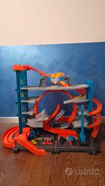 parcheggio macchine hot wheels