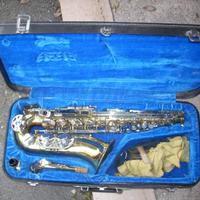 sax contralto Swallow (rep ceca)