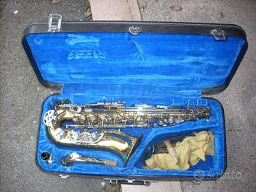 sax contralto Swallow (rep ceca)