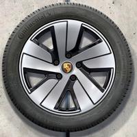 4 Ruote Porsche Taycan 4s