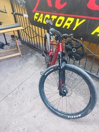 mtb Giant full 29