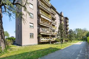 TRILOCALE PIANO ALTO CON ASCENSORE - ZONA BEN SERV