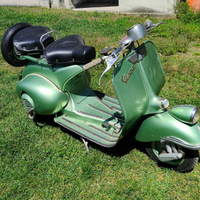 Vespa faro basso 1951 vacanze romane