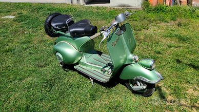 Vespa faro basso 1951 vacanze romane