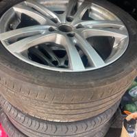 2 ruote Bridgestone in buone condizioni