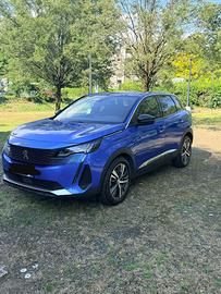 Peugeot 3008 allure  1.5 130CV