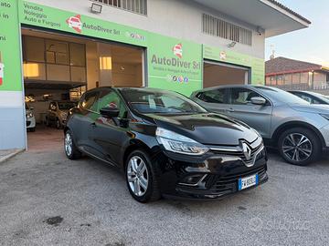 Renault Clio dCi 8V 90 CV 5 porte Moschino Zen