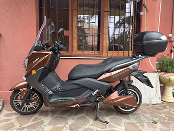 Scooter elettrico Hurba street Raptor 300