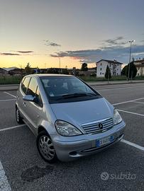 Mercedes benz A160 Class