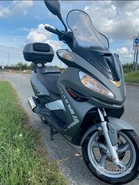 Scooter 250 rs malagutti madison