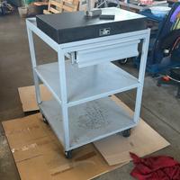 Piano in granito grado 0 con carrello con ruote