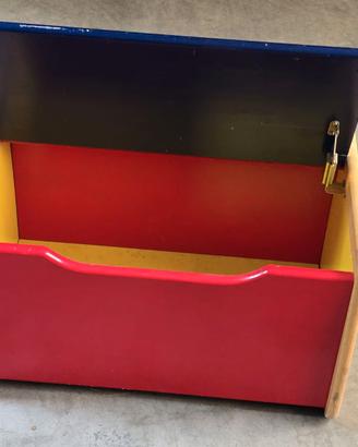 cassapanca in legno per giochi bambini