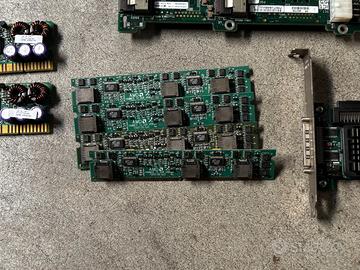 Lotto 16 Ricambi Server HP ProLiant / Compaq - Vin