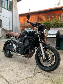 Yamaha fz6 cafe racer