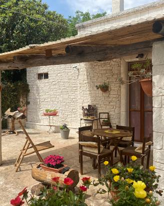 Trullo con piscina