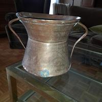 conca antica in rame lavorato