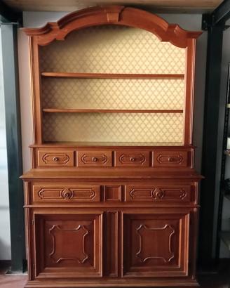 Credenza con alzata a ripiani