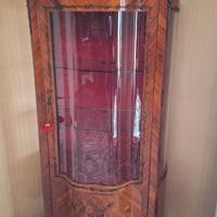 Vetrina angolare vintage