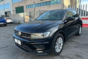 Volkswagen Tiguan 2.0 TDI DSG 4MOTION BlueMot...