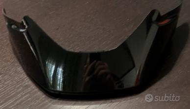 Spoiler posteriore per casco