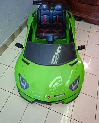 Auto elettrica per bambini Lamborghini