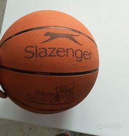 Pallone da basket marca slazenger 