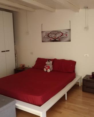 Trivani arredato zona Carducci